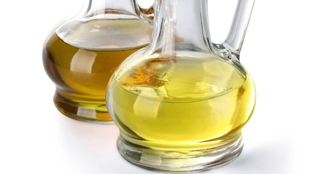 Can you use Vegetable Oil Instead of Olive Oil