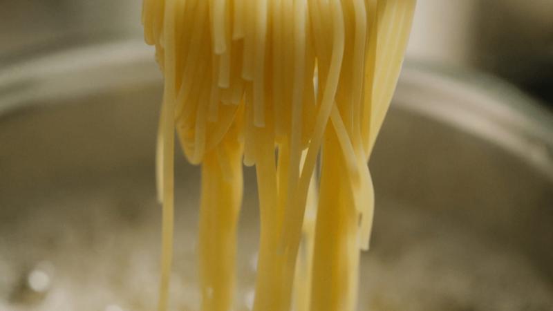 How to Stop Pasta Sticking Together When Cold