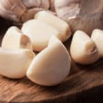 Why is Garlic Sticky