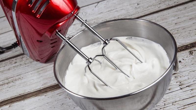 How Long Can Whipped Cream Stay Out? The Answer!