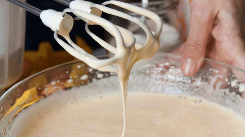 How Much Batter Does a Cake Mix Make
