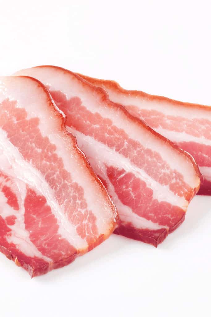 Bacon should not be unrefrigerated for more than 2 hours