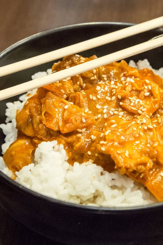 Chinese curry can be eaten with chopsticks