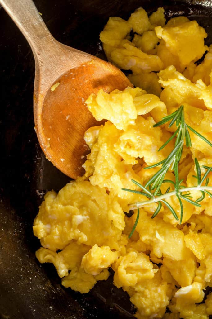 Expert cooks do not recommend adding milk to scrambled eggs