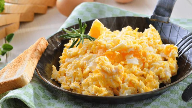 How to Know When Scrambled Eggs are Done – Read This!