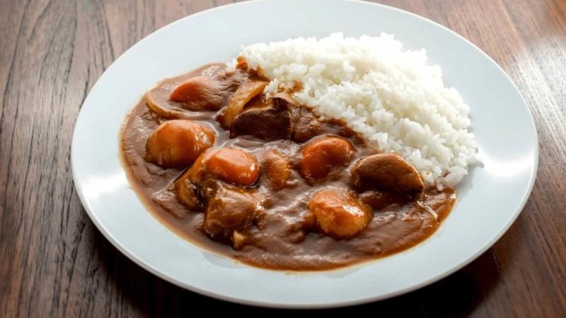 What to Put in Japanese Curry? #1 Best Guide
