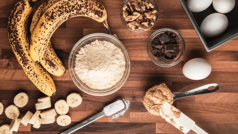 Age Bananas for Banana Bread – 4 Methods!