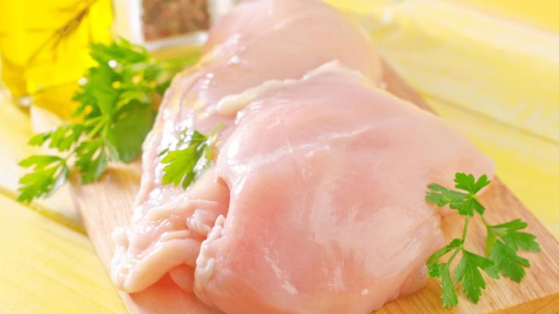 Veins in Chicken – What It is and How to Avoid It
