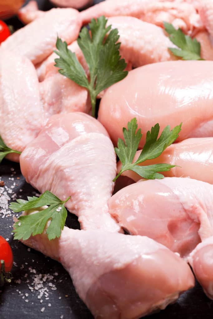 Veins in chicken will not have a blood-like taste as the veins are already drained