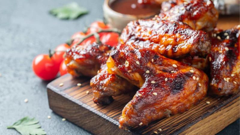 How to Get BBQ Sauce to Stick to Chicken? The #1 Best Tips!