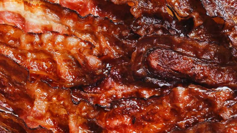 Do You Use Oil for Bacon? The #1 Best Way to Do it!