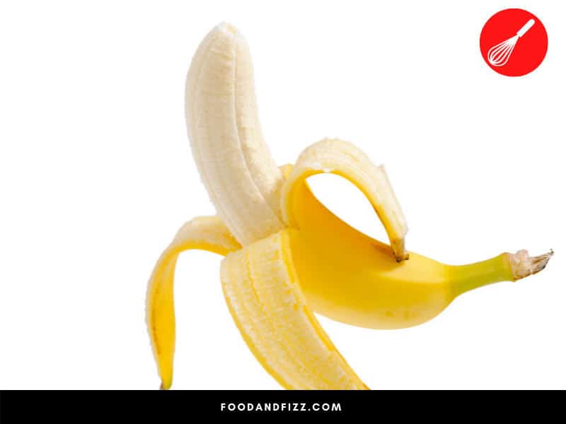 Bananas are low in calories and rich in vitamins and minerals like potassium.