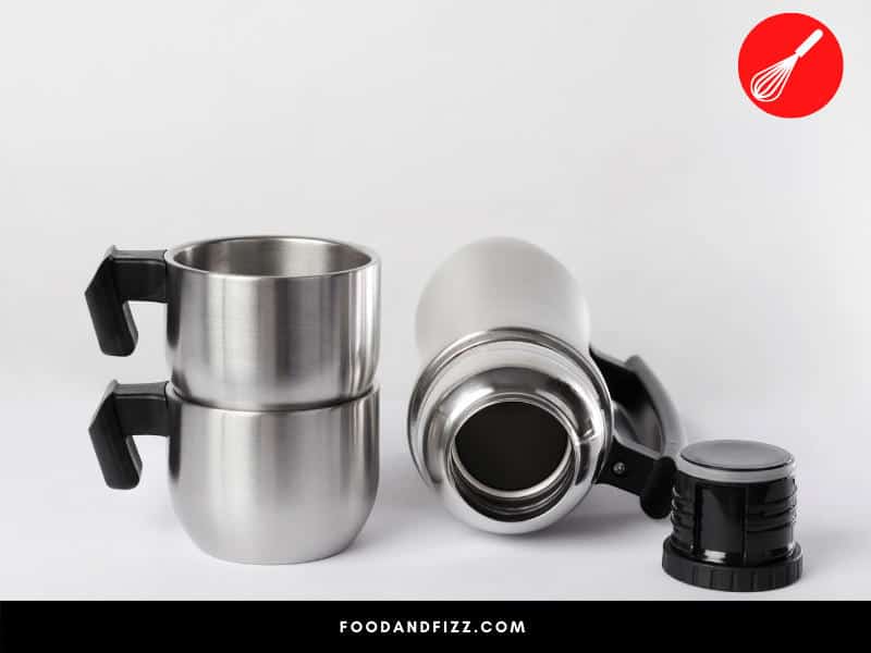 Choose the right kind of thermos to ensure that your rice will properly cook and heat.