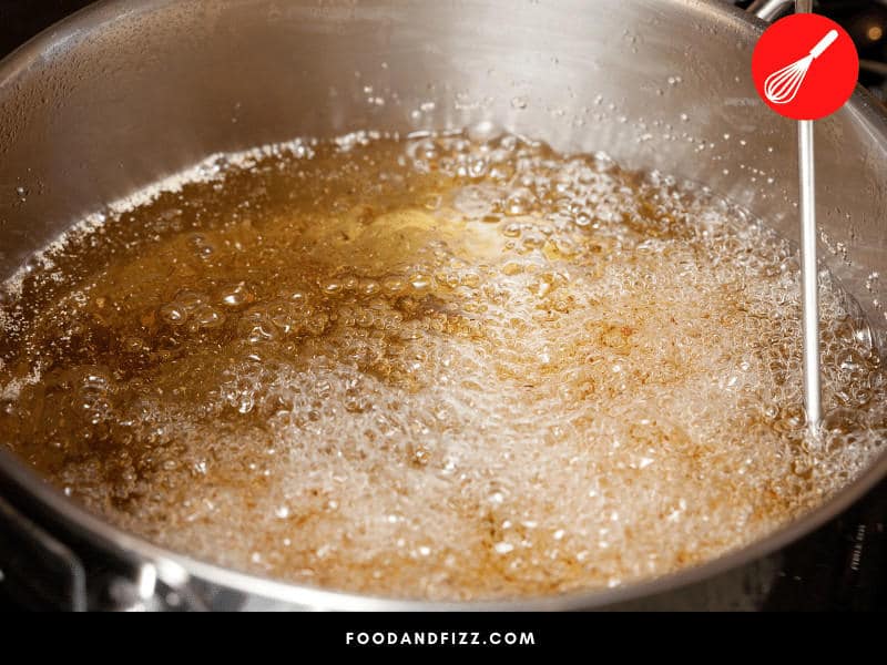 Frying oil can get extremely hot and is ideal for cooking at temperatures of 350 °F.