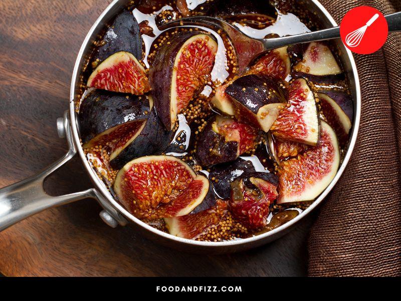 Figs can be frozen in sugar syrup to help them retain their taste.