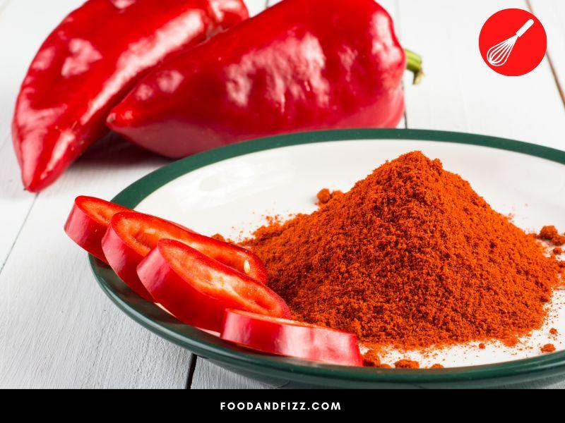 Paprika is the main spice used in pepperoni.
